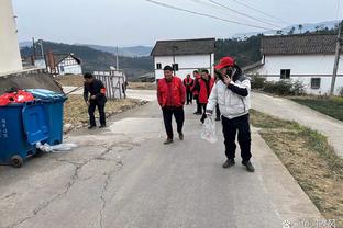 杨毅谈杨瀚森：中国球员年龄造假的黑历史让美国球探很谨慎