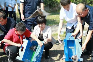 欧文：我只懂宇宙不变的真理和生存的权利 按我的方式平静地生存